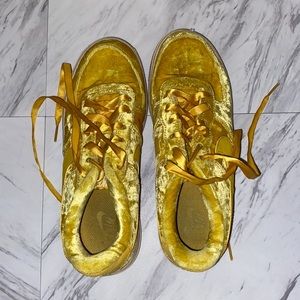 yellow velvet nike AF1